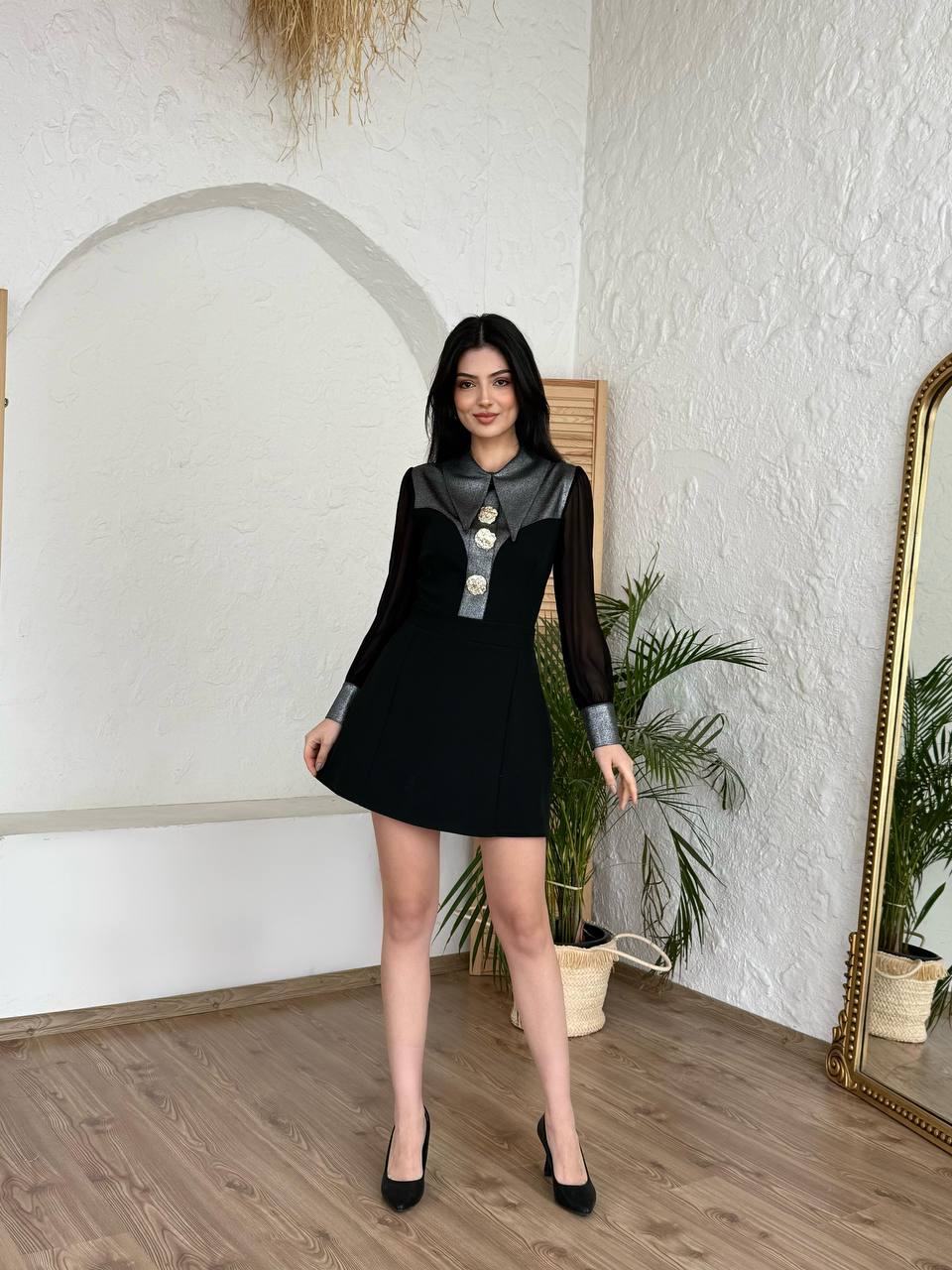 Aksesuarlı Mini Siyah Elbise